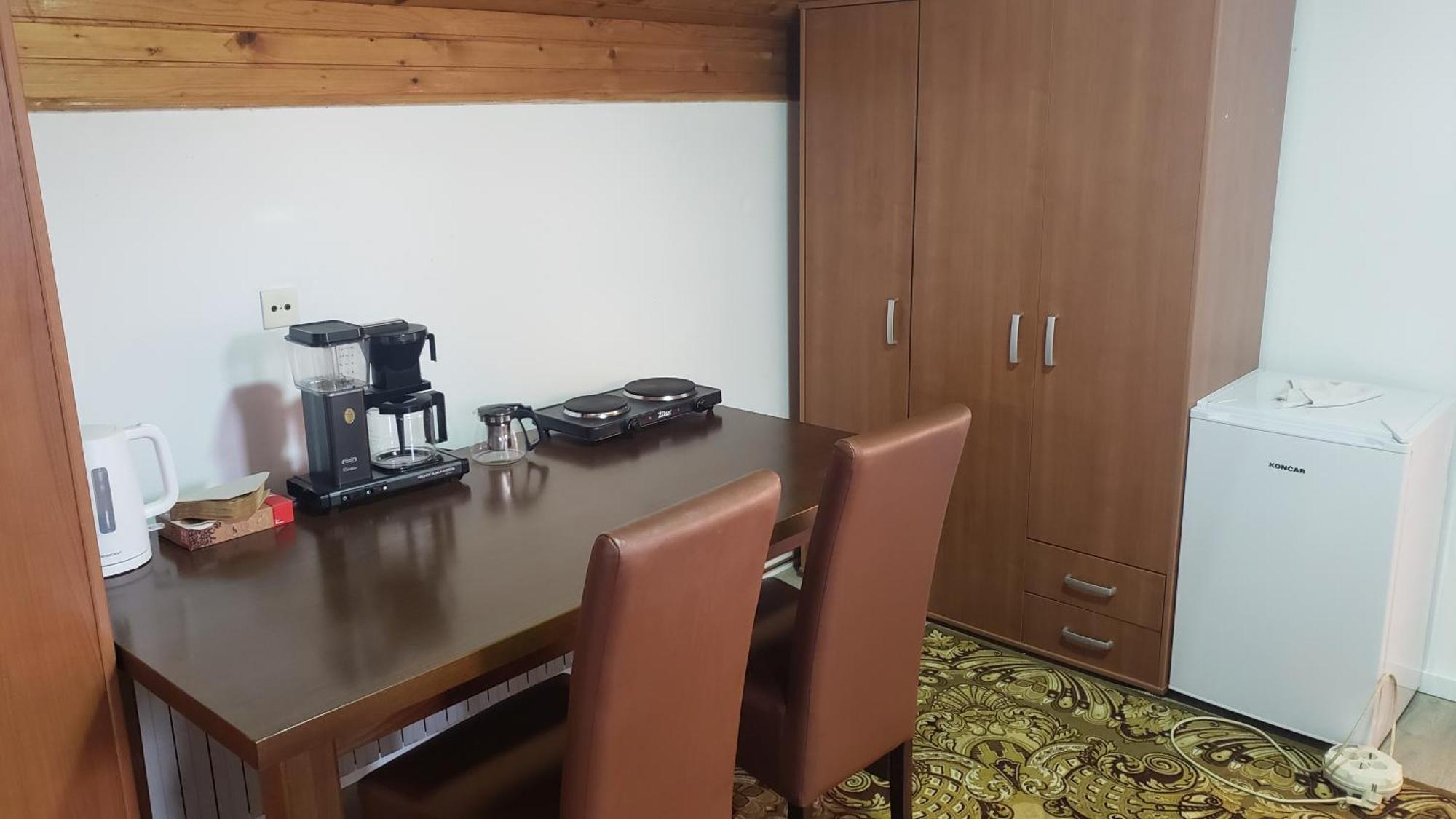 Prenociste 3 Sobe Hotel ซาราเยโว ภายนอก รูปภาพ